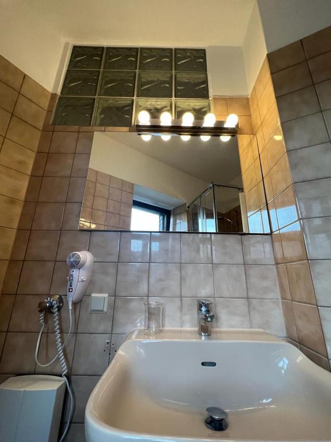 City Appartement A Zur Ewigen Lampe Dritte Etage Brühl Exterior foto